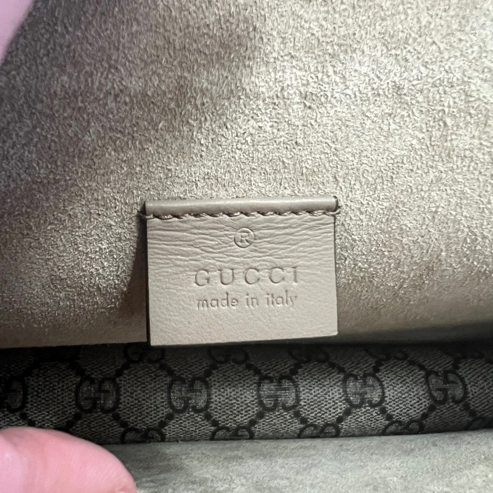 Gucci small Dionysus in tan canvas - Picture 5 of 10